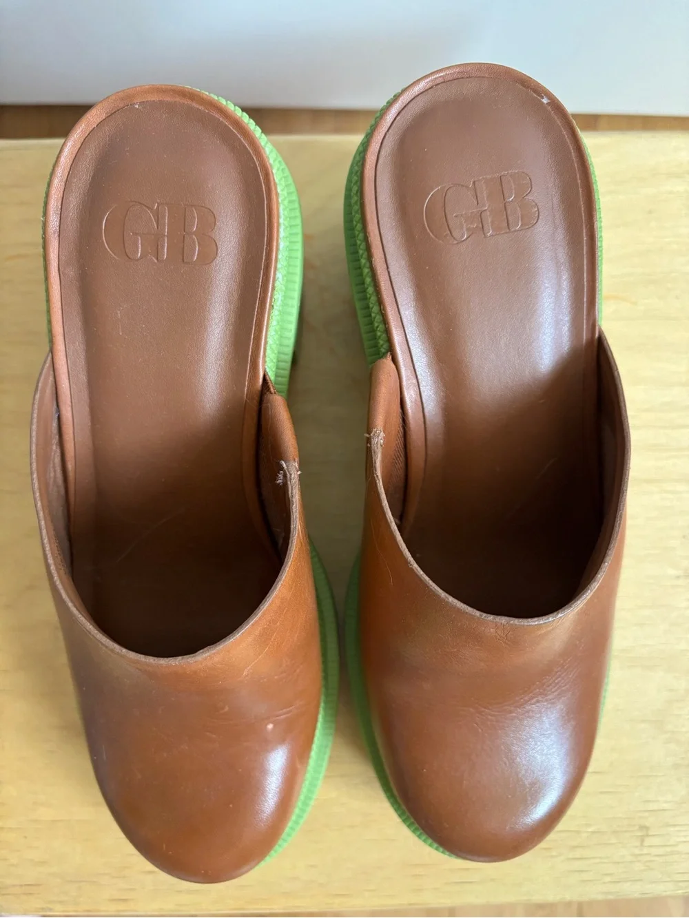Gianni Bini End-game Leather Platform Mules with Green Rubber Lug Sole - Picture 3 of 5